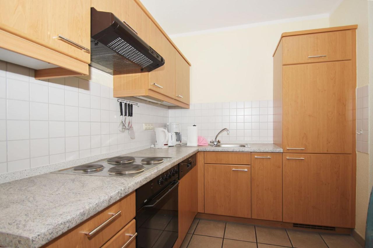 Balkon, Gratis Nutzung Vom Ahoi Erlebnisbad Und Sauna In Sellin - Villa Karola Fewo 09 ゲーレン エクステリア 写真